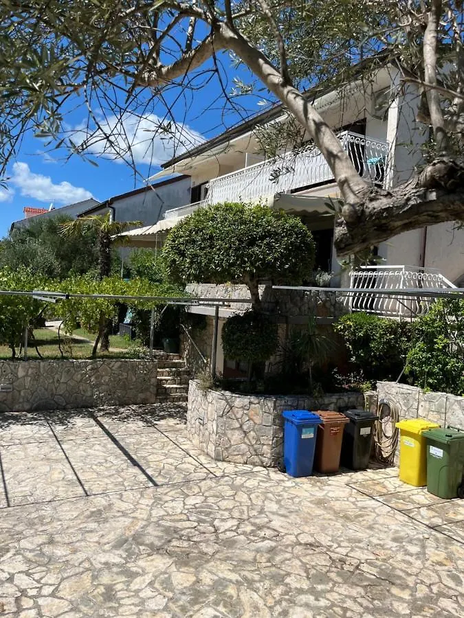 Apartment Apartmani Nada Krk Town Croatia